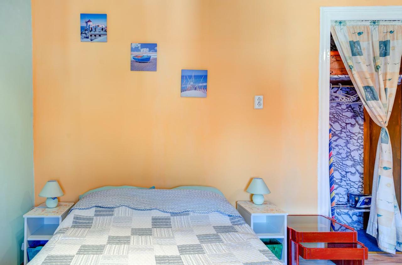 Apartment In Center Pula Extérieur photo